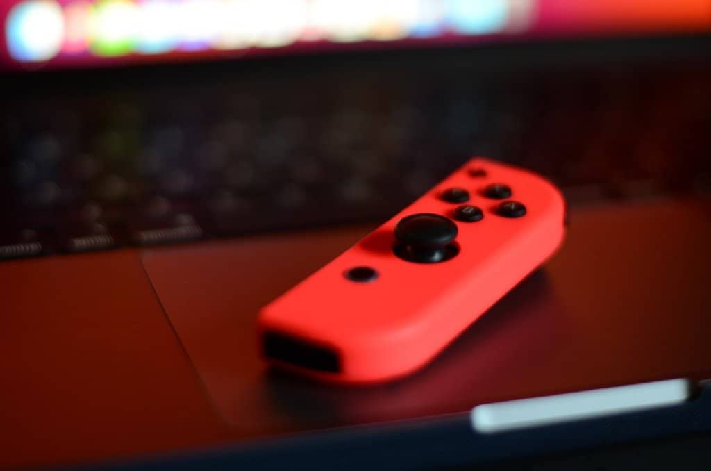 如何将 Nintendo Joy Con 或 Switch Pro 控制器与 iPhone 配对？-第1张图片-嘻嘻笔记