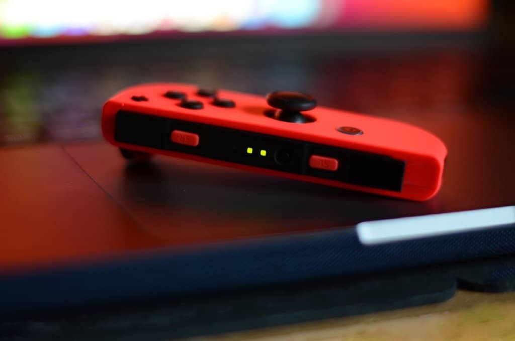 如何将 Nintendo Joy Con 或 Switch Pro 控制器与 iPhone 配对？-第3张图片-嘻嘻笔记