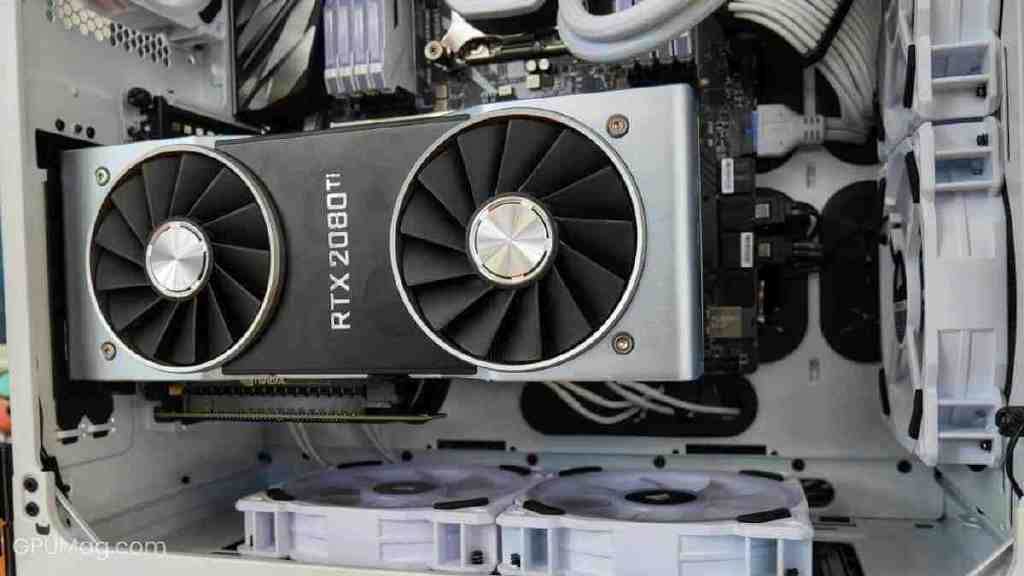 如何在机箱中垂直安装GPU？为什么要垂直安装 GPU？