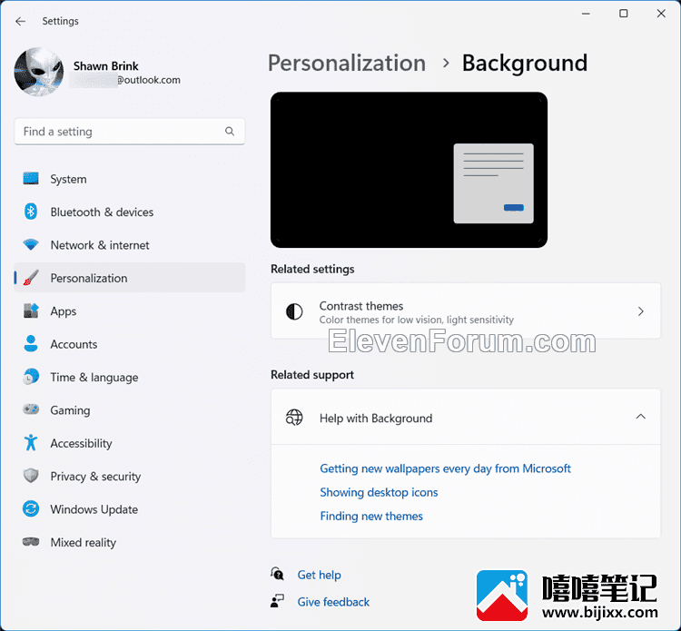  在 Windows 11 中启用或禁用桌面背景